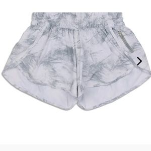 Lululemon Tracker Short